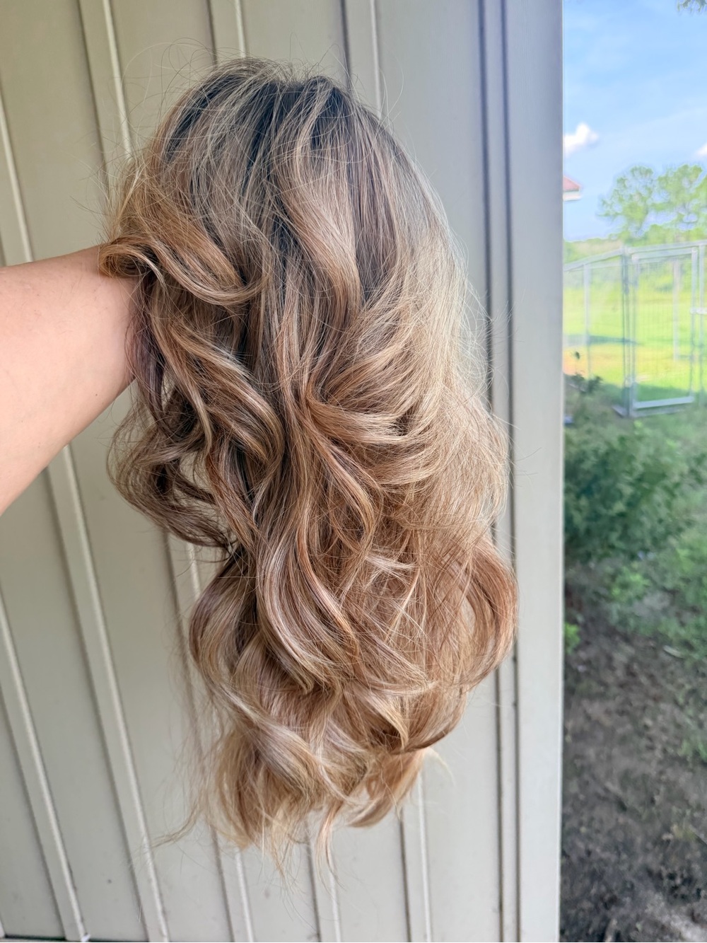Chelsey Smith Crowns Butterfly Rosie Blonde Roast